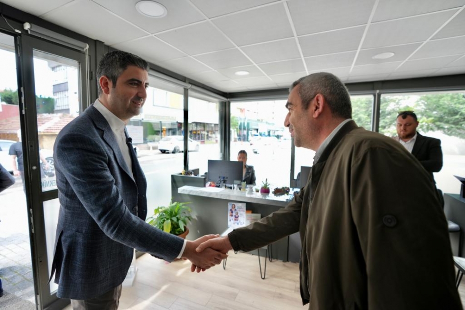 2023/04/1682803668_baskan_yuksel_lkartal-in_altyapisi_tamamlanana_kadar_Calismaya_devamr_-5.jpg