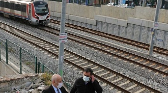  İstanbul Büyükşehir Belediyesi Fen İşleri Daire Başkanı Recep Korkut ve ekibi, Kartal'da 