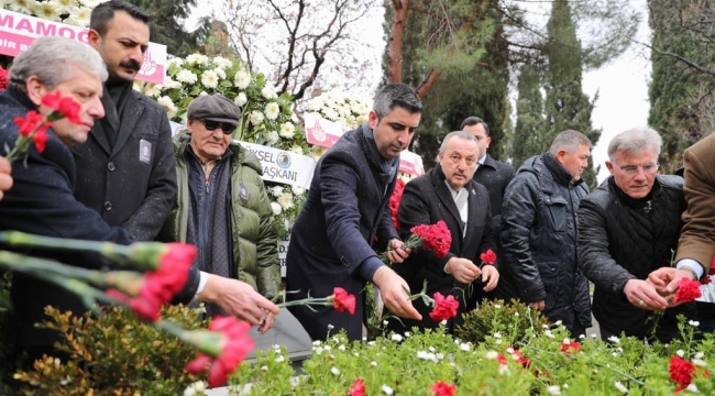 Devlet Eski Bakanı Adnan Kahveci, Vefatının 30'uncu YılDönümünde Kartal'da Anıldı