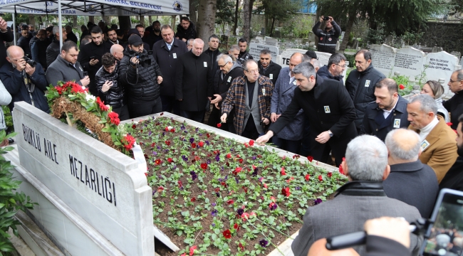 Merhum Başkan Mehmet Ali Büklü,  Mezarı Başında Anıldı
