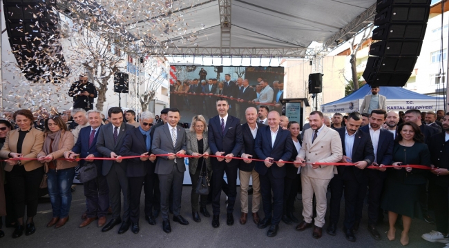 Kartal'a Kazandırılan 3 Büyük Projenin Açılışı Miting Havasında Gerçekleşti