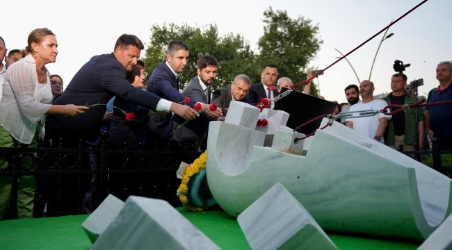 Srebrenitsa Soykırımının Şehitleri Kartal'da Unutulmadı