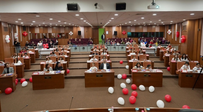 Kartal Belediyesi Çocuk Meclisi Cumhuriyet'in 101. Yıl Dönümünde Toplandı