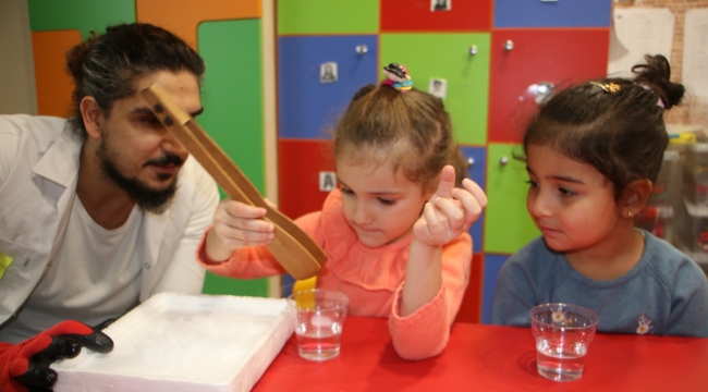 Kartal Belediyesi kreşlerinde "Yes To Science" bilimsel eğitim projesi uygulanıyor