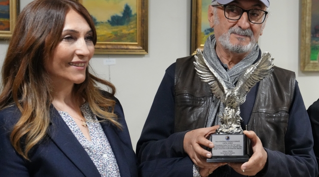 Kartal'da Ali Naki İlhan'ın "Yol Hikâyeleri" İsimli Resim Sergisinin Açılışı Yapıldı