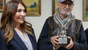 Kartal'da Ali Naki İlhan'ın "Yol Hikâyeleri" İsimli Resim Sergisinin Açılışı Yapıldı