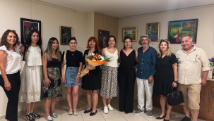 "Zihnin Ötesinde" Resim Sergisi Sanatseverlerle Buluştu